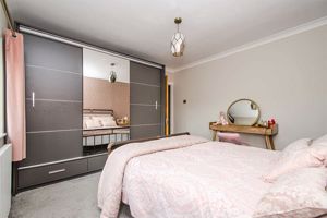 Photo 16- click for photo gallery